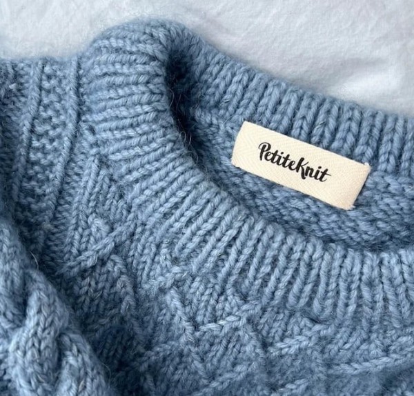 Petiteknit Label